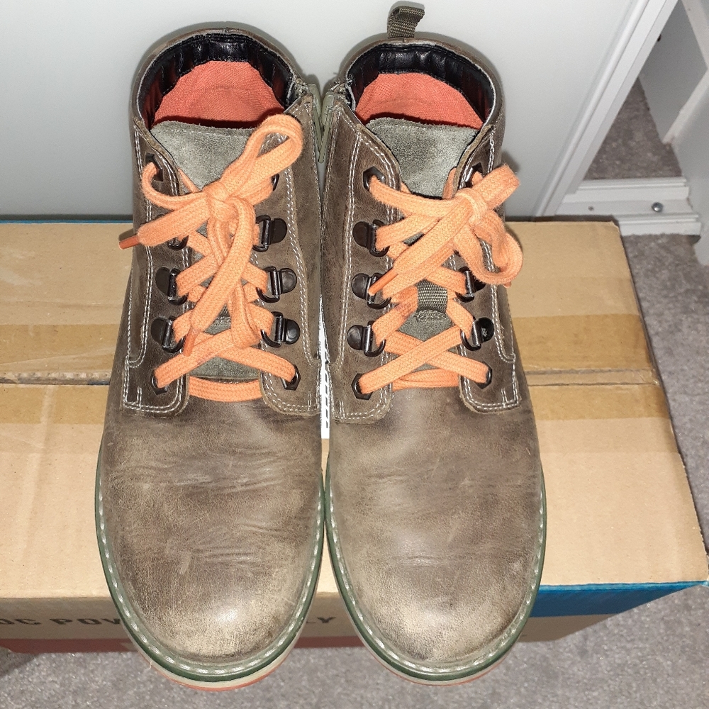 Clarks Leather Upper Boots